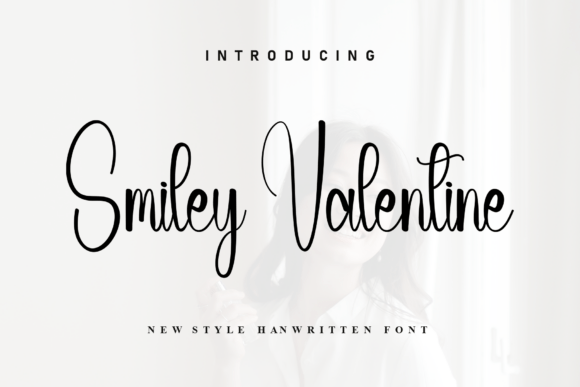 Smiley Valentine: A Cozy Handwritten Font for Branding
